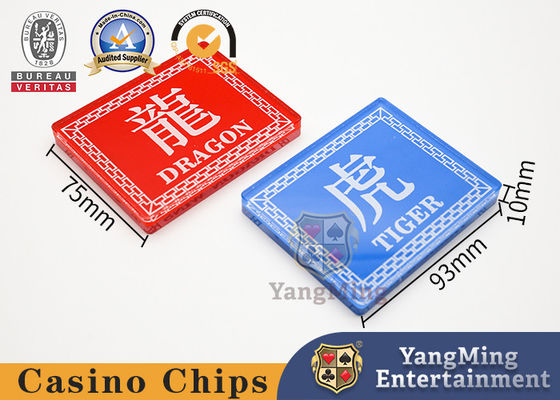 شراء Dragon Tiger Poker Table Manor وقت الفراغ لتحديد المواقع بطاقة أكريليك كريستال أحمر أزرق التصنيع عبر الإنترنت