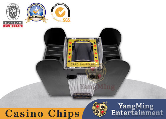 شراء Baccarat Texas Poker Shuffle Machine 4 أزواج من البلاستيك الأسود آلة خلط بطاقات الكازينو التصنيع عبر الإنترنت